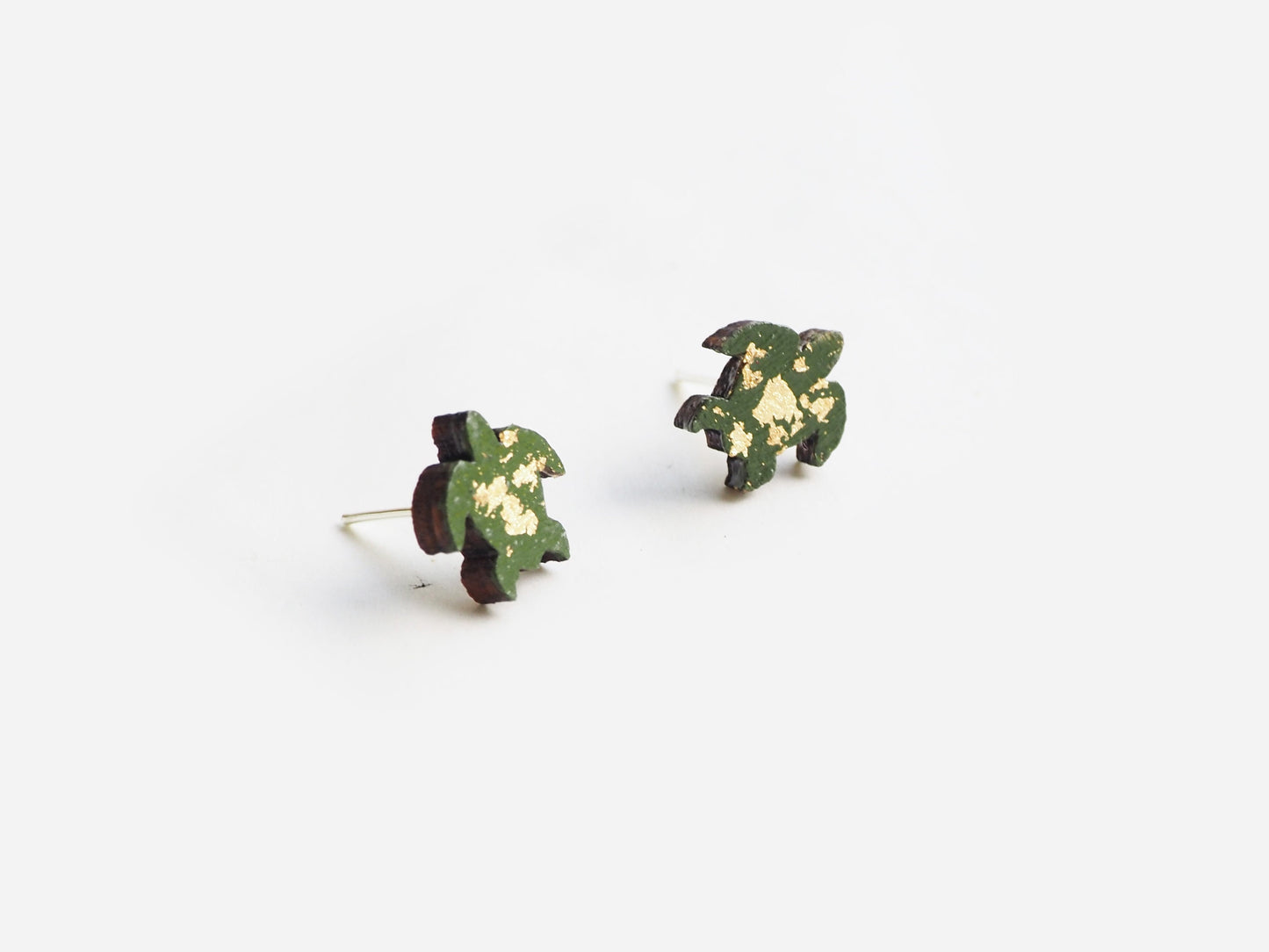 Turtle Earrings / Turtle Gifts / Wooden Earrings / Sustainable Gifts For Her