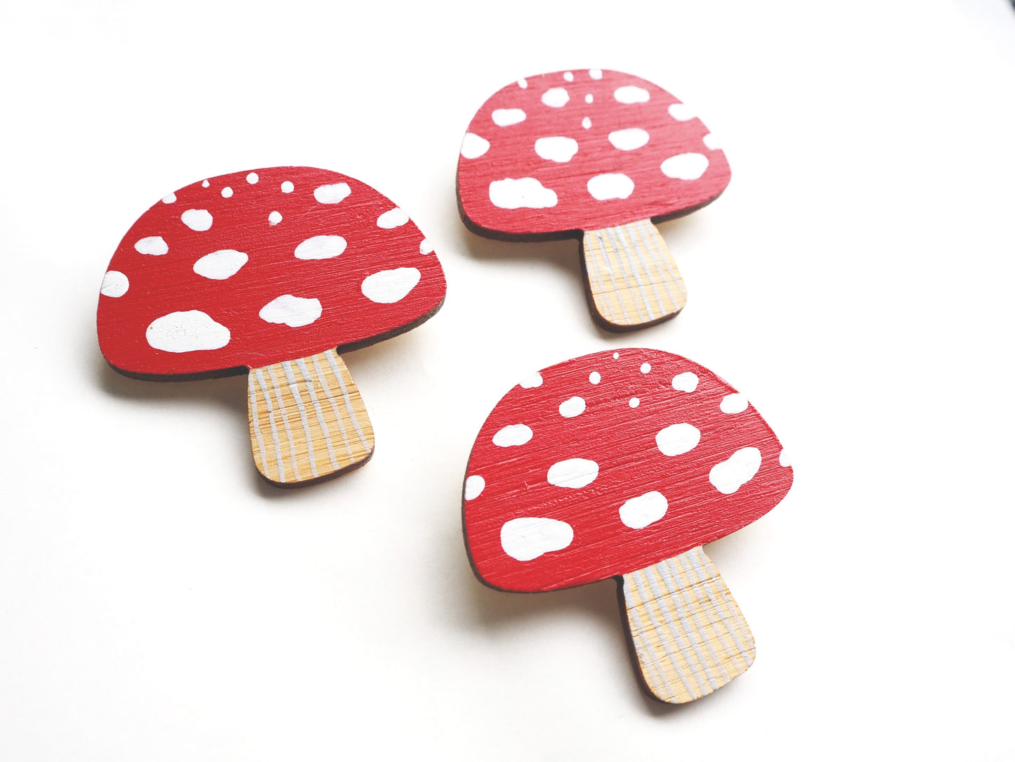 Bamboo Toadstool Brooch, Mushroom Brooch, Toadstool Pin Badge