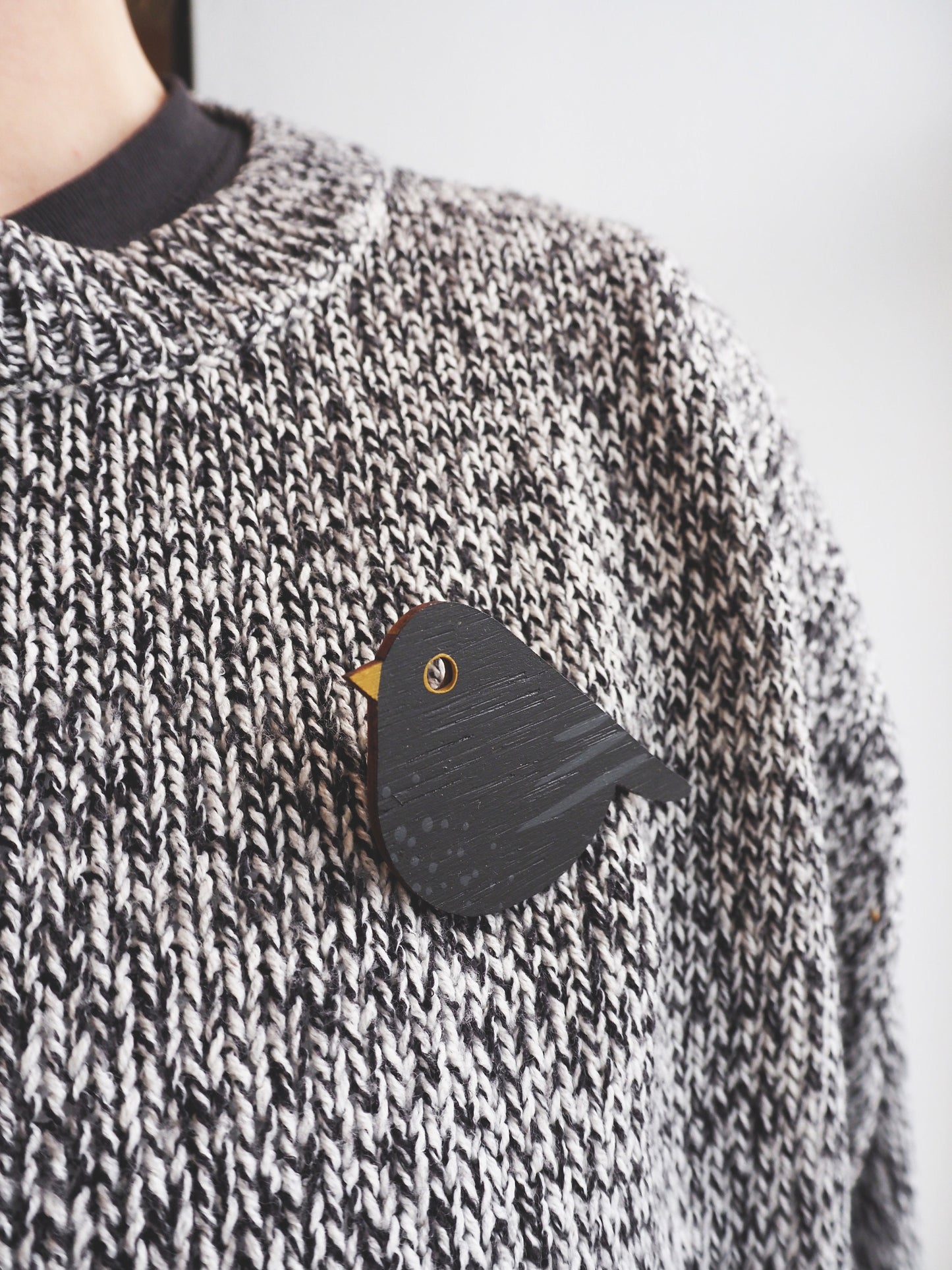 Blackbird Brooch / Blackbird Gift / Hand Painted Bird Brooches