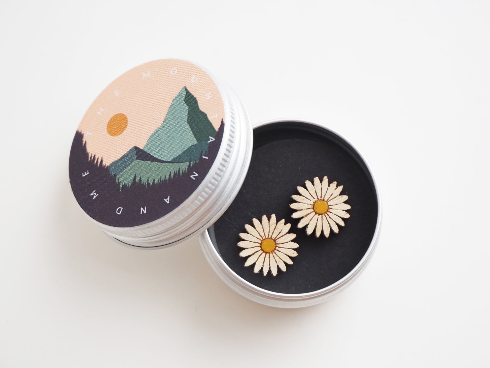 wooden flower gifts, sustainable gifts, flowers