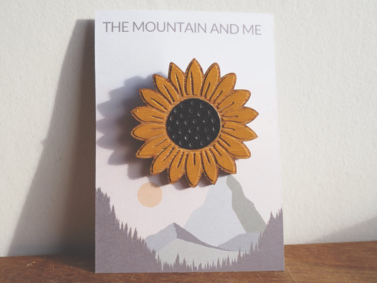 Hand-Painted Sunflower Brooch – Sunflower Wooden Pin