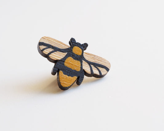 bee brooch - hand painted - mini pin bee 