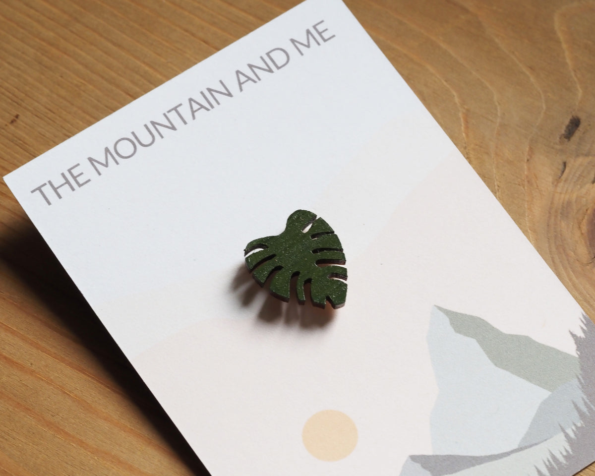 Mini Monstera Leaf Pin Badge – Hand-Painted Bamboo Plant Gift